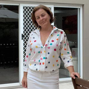 F. Melinda 44 éves